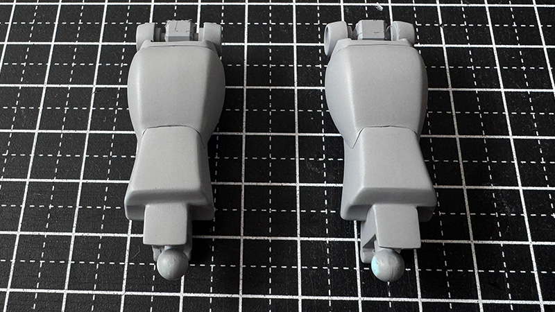 ジム脚部のサーフェイサー