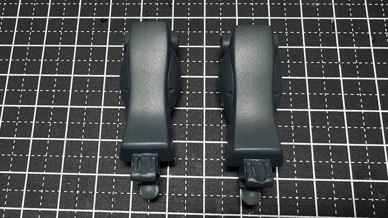 ジム脚部の下地塗装